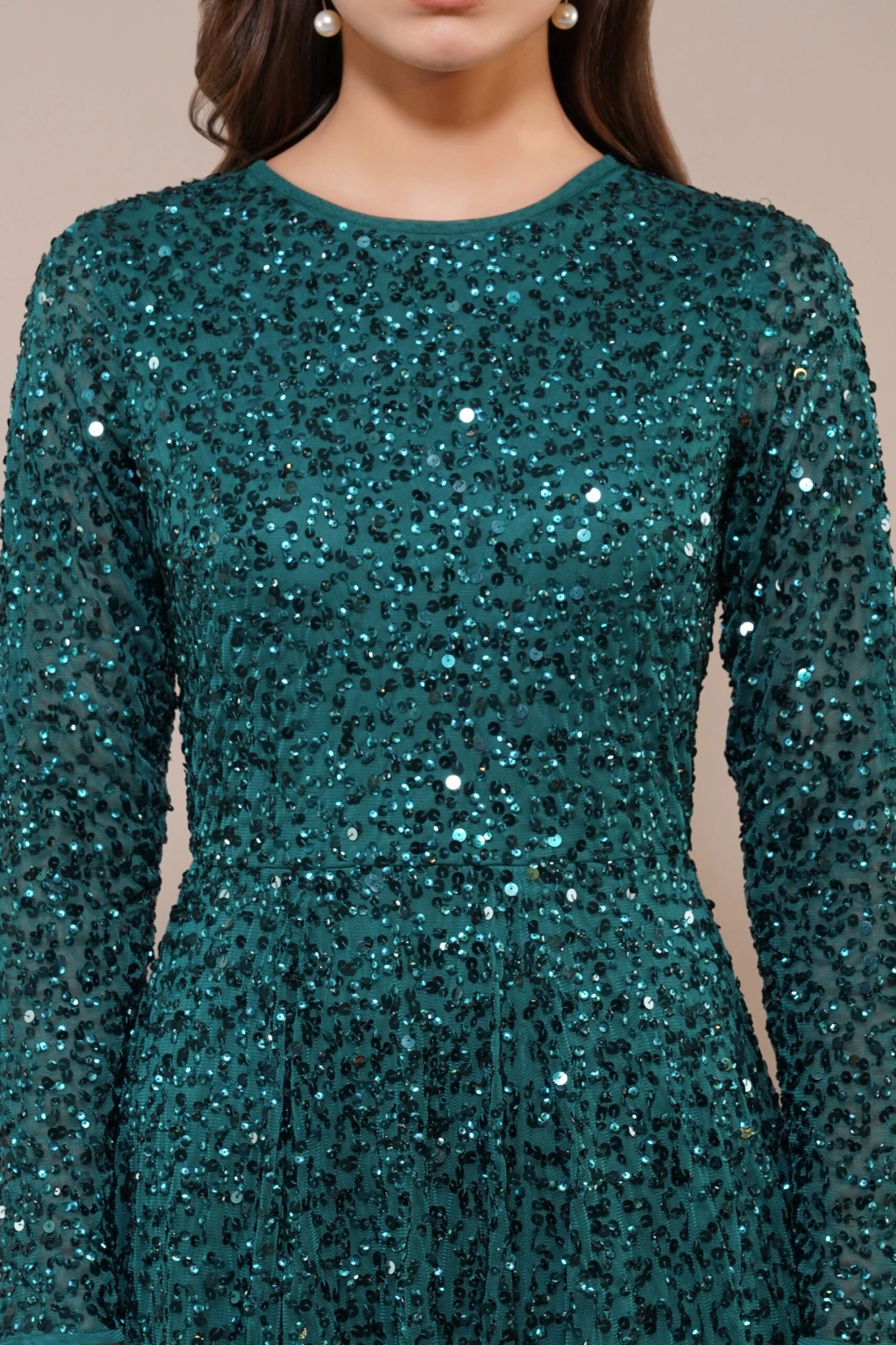 Sila Long Sleeve Embellished Maxi Dress In Emerald Green 6 Sila Long Sleeve Embellished Maxi Dress In Emerald Green - Image 6