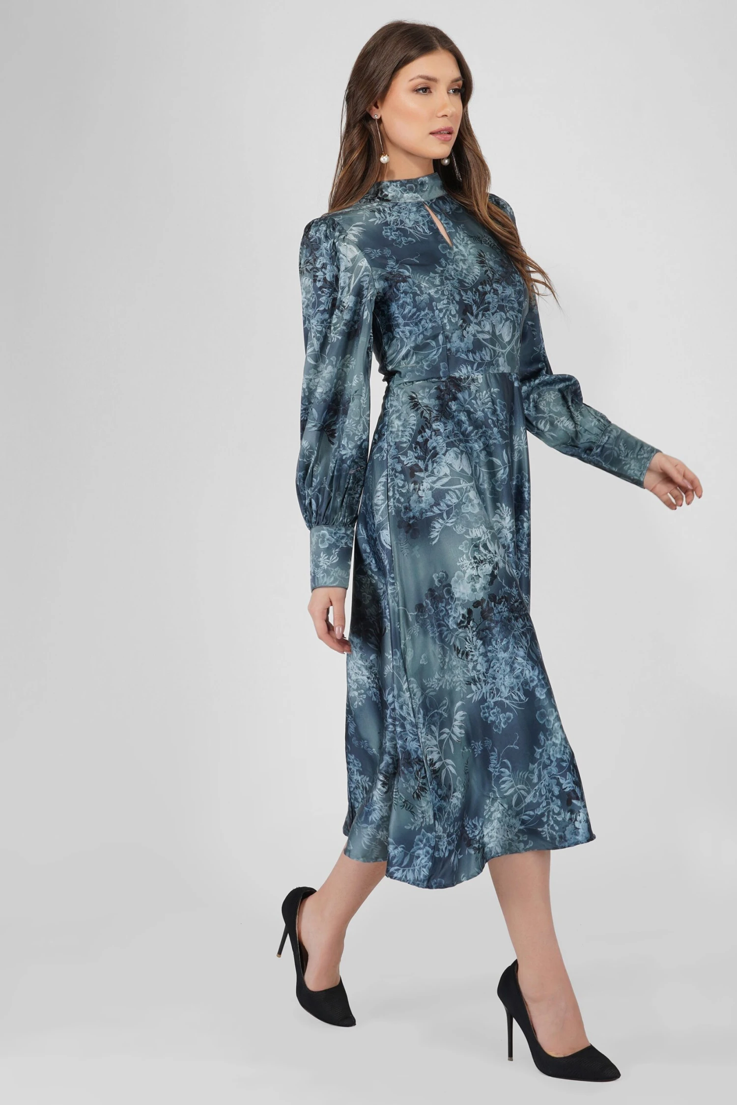 Taylor Long Sleeve Satin Midi Dress In Blue 5 Taylor Long Sleeve Satin Midi Dress In Blue - Image 5