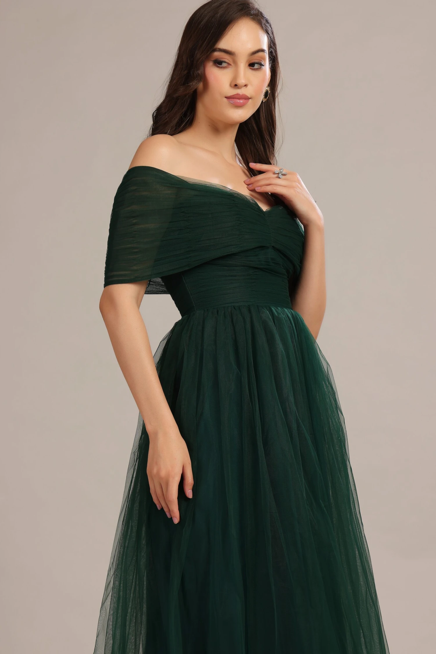 Gillian Maxi Dress In Emerald Green 7 Gillian Maxi Dress In Emerald Green - Image 7